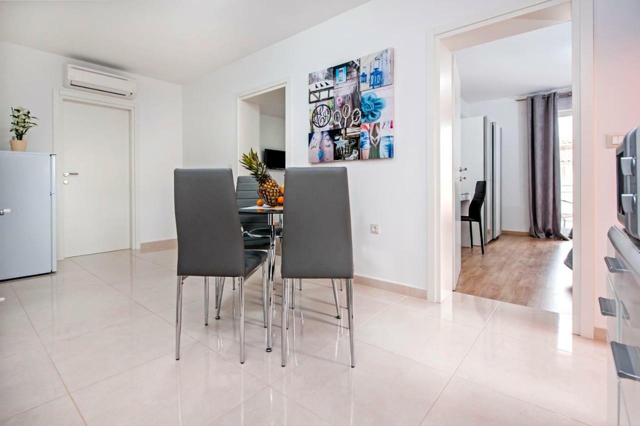Apartman Fuga&Sonata Rovinj Exterior foto