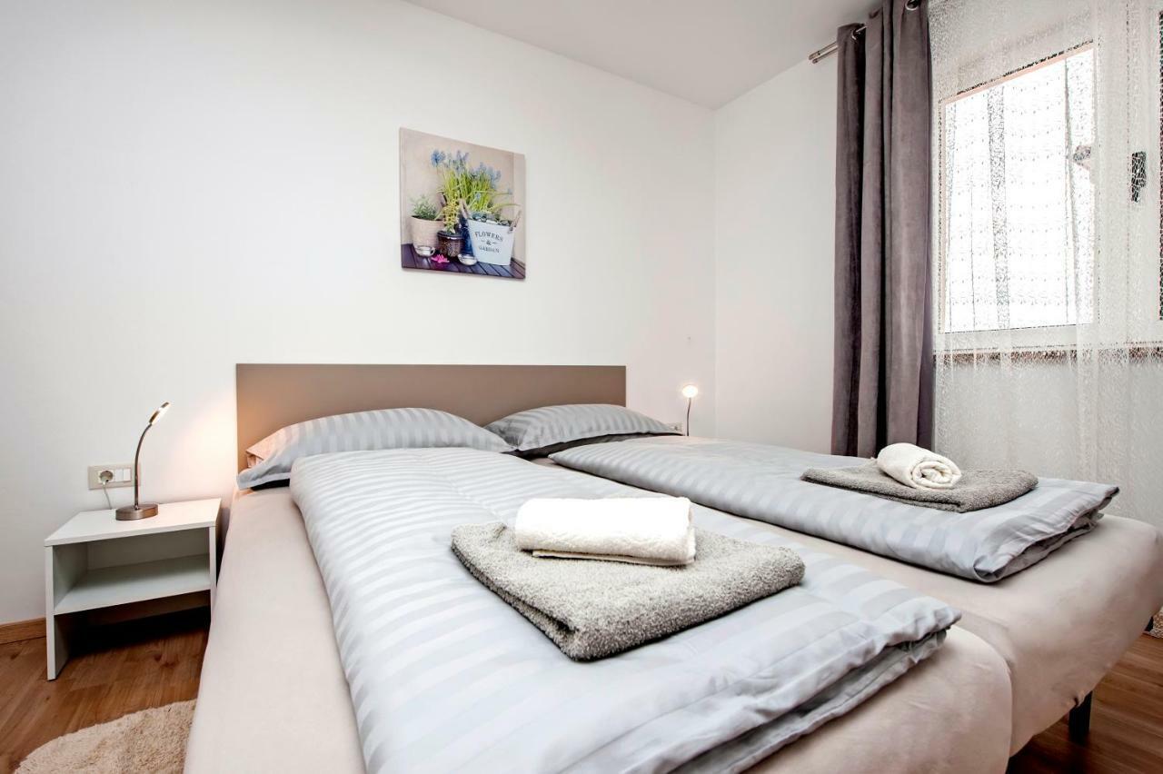 Apartman Fuga&Sonata Rovinj Exterior foto